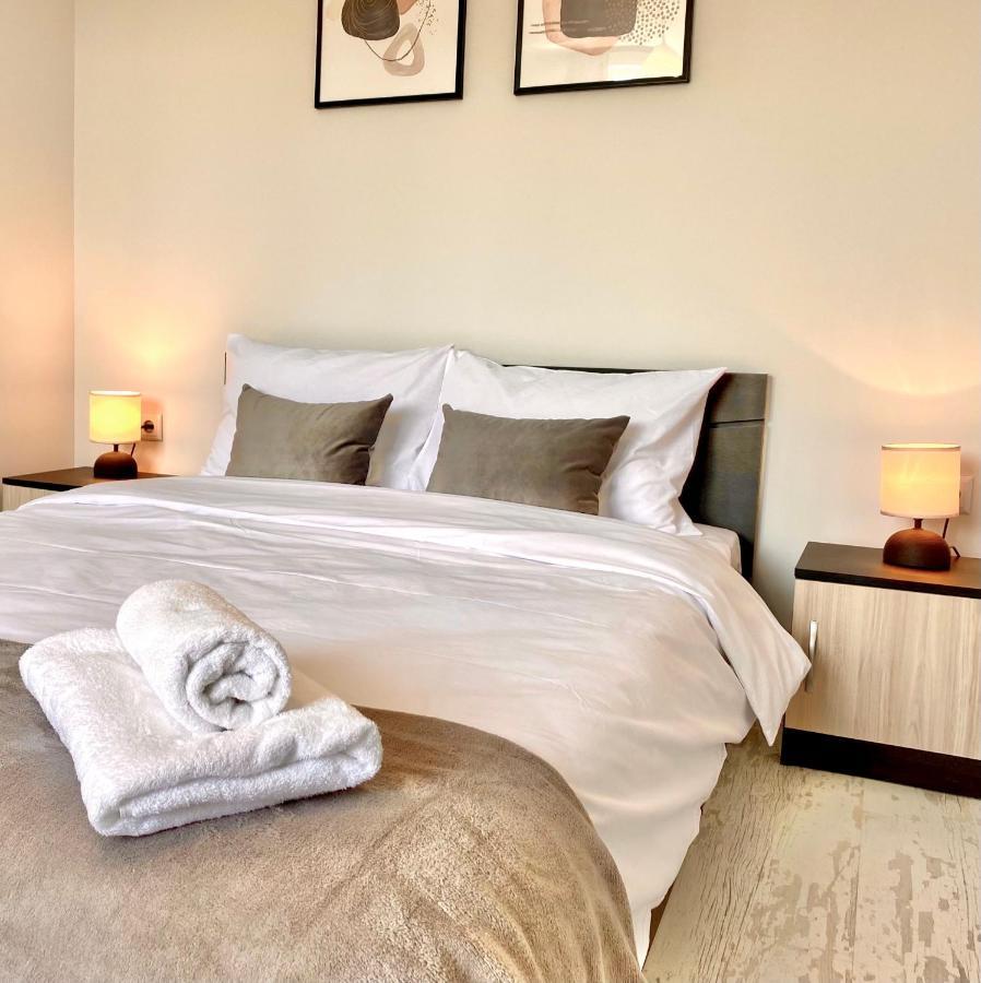 Cozy & Modern 1Br Apart For 4 Guests Next To Medical University & Free Parking Стара-Загора Экстерьер фото