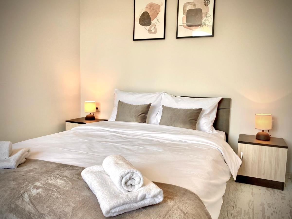 Cozy & Modern 1Br Apart For 4 Guests Next To Medical University & Free Parking Стара-Загора Экстерьер фото