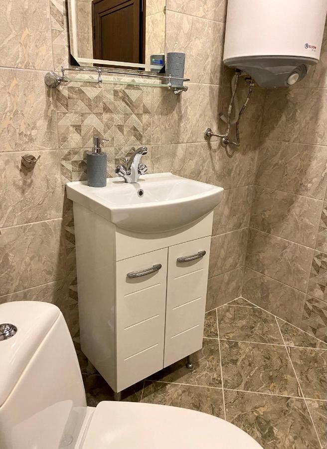 Cozy & Modern 1Br Apart For 4 Guests Next To Medical University & Free Parking Стара-Загора Экстерьер фото