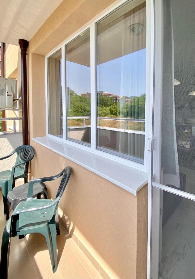 Cozy & Modern 1Br Apart For 4 Guests Next To Medical University & Free Parking Стара-Загора Экстерьер фото