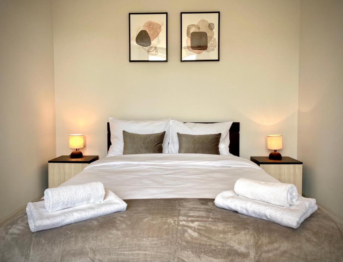 Cozy & Modern 1Br Apart For 4 Guests Next To Medical University & Free Parking Стара-Загора Экстерьер фото